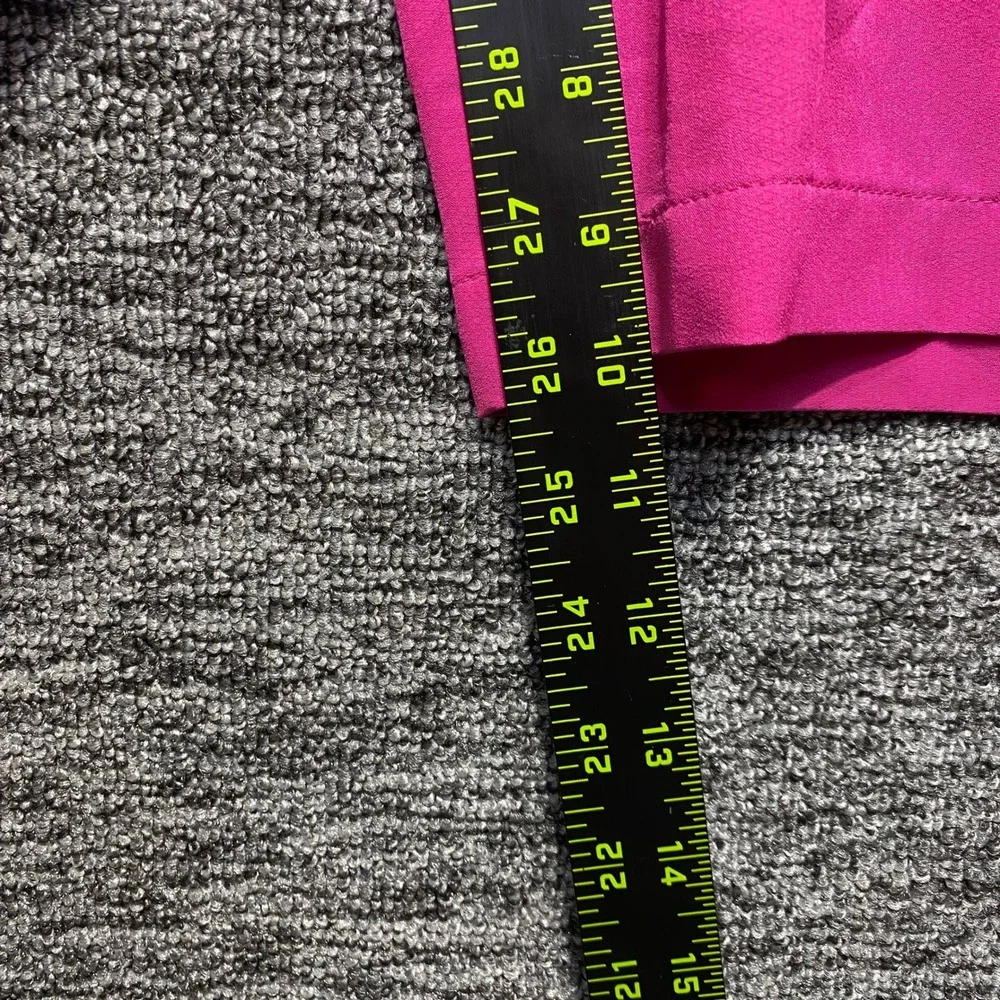 Nike Golf Dri Fit Shorts Mens 32 Pink Flat Front Performance Activewear Vibrant